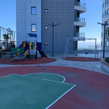 Luxury 2 With Seaview In Center *