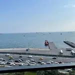 Luxury 2 With Seaview In Center * Istanbul