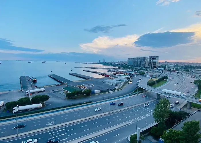 Luxury 2 With Seaview In Center Otel