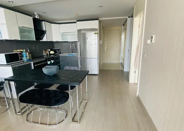 Luxury 2 With Seaview In Center Otel *