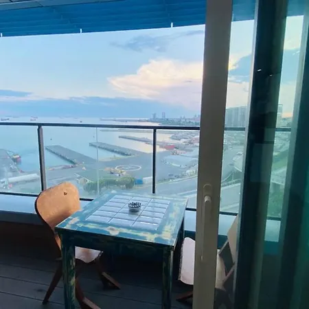 ホテル Luxury 2 With Seaview In Center イスタンブール