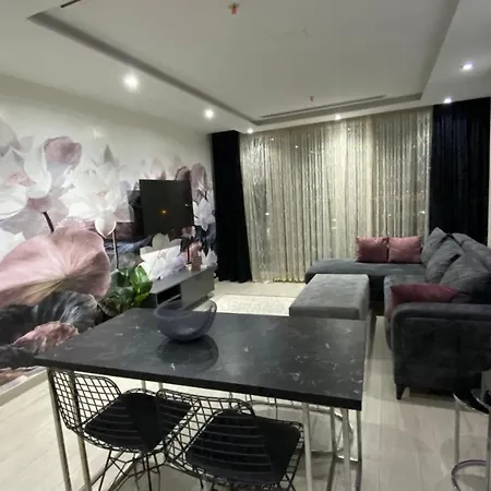 ホテル Luxury 2 With Seaview In Center イスタンブール
